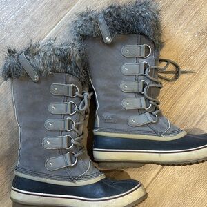 Sorel Joan of Arctic boots